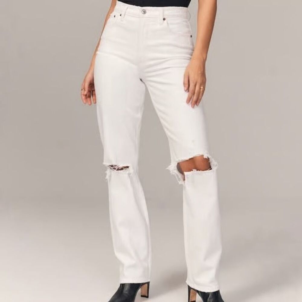 NWT Abercrombie & Fitch 90s Straight Ultra High-Rise Curve Love Sz 35/20r White